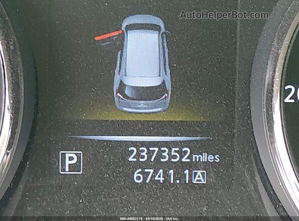 KNMAT2MT6GP593425 2016 NISSAN ROGUE White 