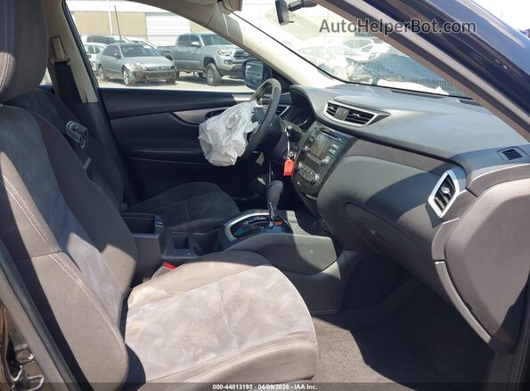 KNMAT2MT8GP631494 2016 NISSAN ROGUE Black 