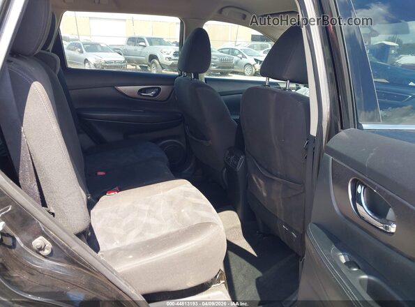 KNMAT2MT8GP631494 2016 NISSAN ROGUE Black 