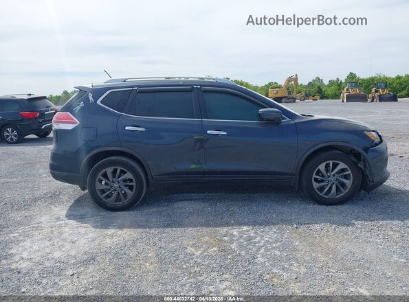 KNMAT2MT8GP669713 2016 NISSAN ROGUE Blue Vista interior trasera