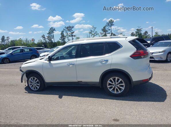 KNMAT2MTXJP595590 2018 NISSAN ROGUE White 