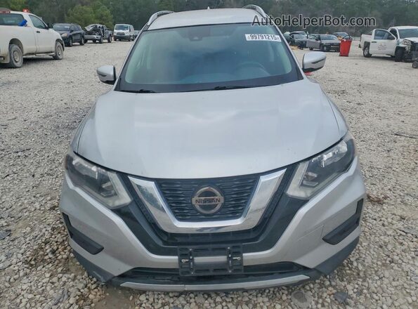 KNMAT2MTXLP509827 2020 NISSAN ROGUE Серебряный Вид спереди