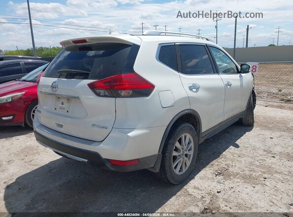 KNMAT2MV2HP592176 2017 NISSAN ROGUE White 