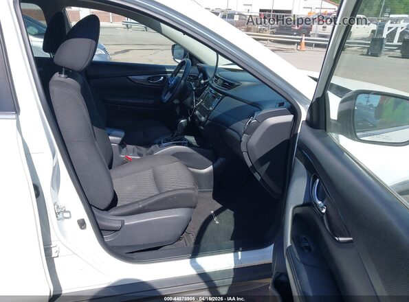 KNMAT2MV2LP523786 2020 NISSAN ROGUE White 