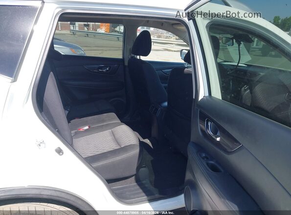 KNMAT2MV2LP523786 2020 NISSAN ROGUE White 