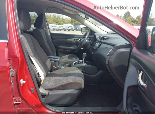 KNMAT2MV3GP636491 2016 NISSAN ROGUE Red Front interior view
