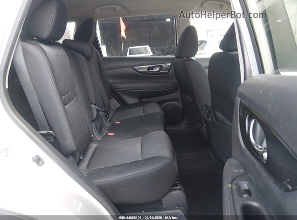 KNMAT2MV3HP525697 2017 NISSAN ROGUE Silver Вид наклейки з VIN-кодом