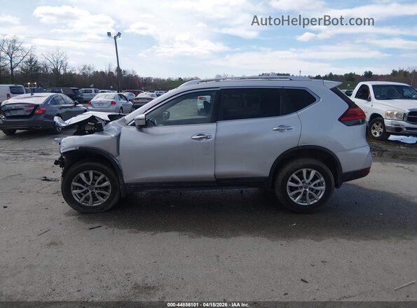 KNMAT2MV3HP525697 2017 NISSAN ROGUE Silver 
