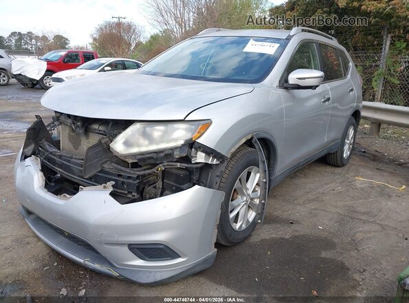 KNMAT2MV7GP670868 2016 NISSAN ROGUE Silver Vista tres cuartos delantera izquierda