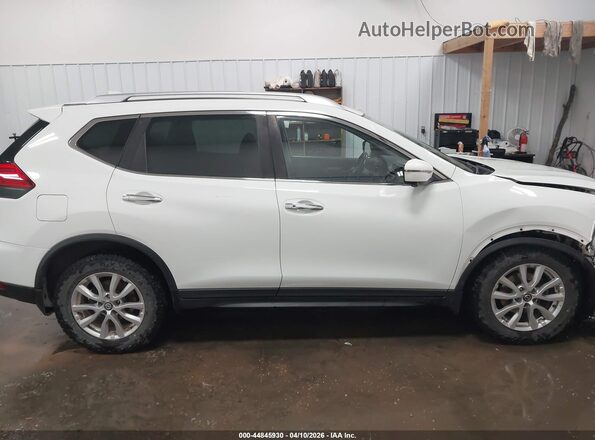 KNMAT2MV7HP520101 2017 NISSAN ROGUE White 