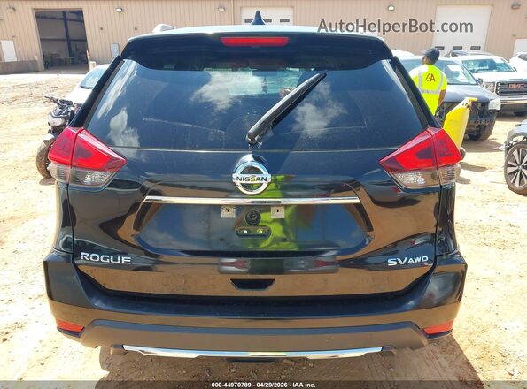 KNMAT2MV7JP534697 2018 NISSAN ROGUE Black 
