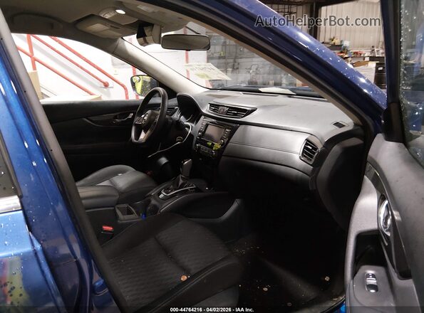 KNMAT2MV7JP573726 2018 NISSAN ROGUE Blue 