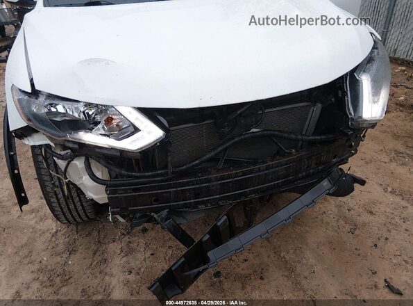 KNMAT2MV8HP510239 2017 NISSAN ROGUE White 