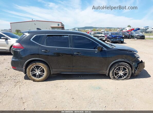 KNMAT2MV9JP573940 2018 NISSAN ROGUE Black უკანა სალონის ხედი