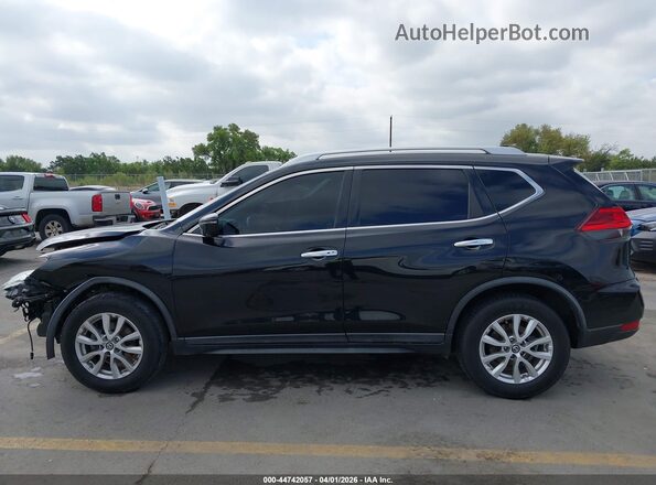 KNMAT2MVXHP616076 2017 NISSAN ROGUE Black 