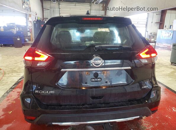 KNMAT2MVXLP533725 2020 NISSAN ROGUE Черный Вид сзади