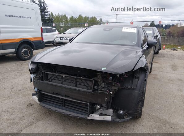 LPSED3KA7NL073804 2022 POLESTAR 2 Черный Вид спереди