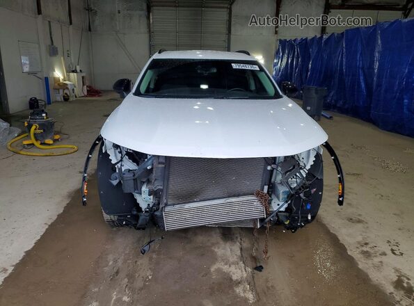 LRBAZLR43ND019142 2022 BUICK ENVISION Белый Вид спереди