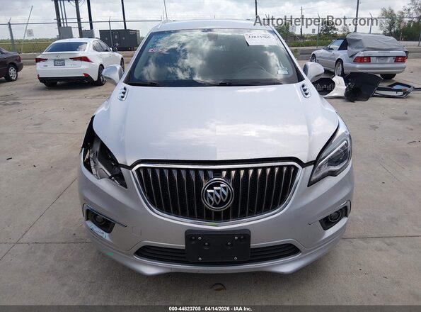 LRBFX1SA4JD006314 2018 BUICK ENVISION Silver Vista del cuadro de instrumentos
