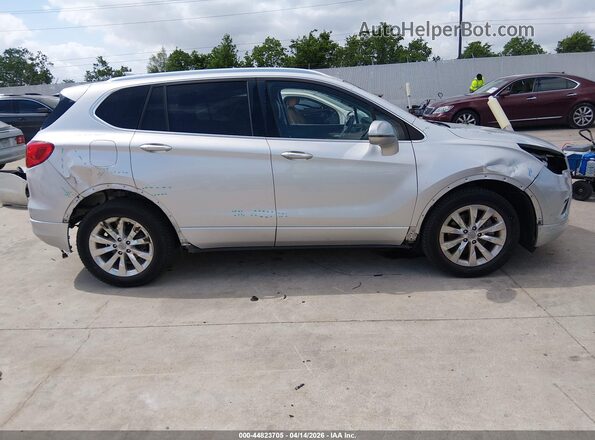 LRBFX1SA4JD006314 2018 BUICK ENVISION Silver Vista interior trasera