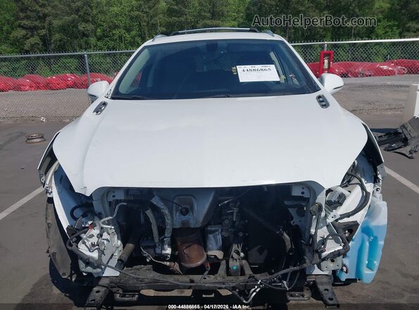 LRBFX2SA0LD015200 2020 BUICK ENVISION White Սալոնի հետևի տեսք
