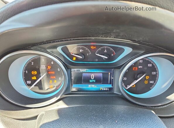 LRBFX2SA5JD002570 2018 BUICK ENVISION Silver Vista del cuadro de instrumentos