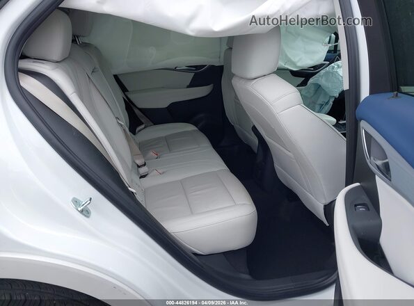 LRBFZME48SD038315 2025 BUICK ENVISION White VIN sticker view