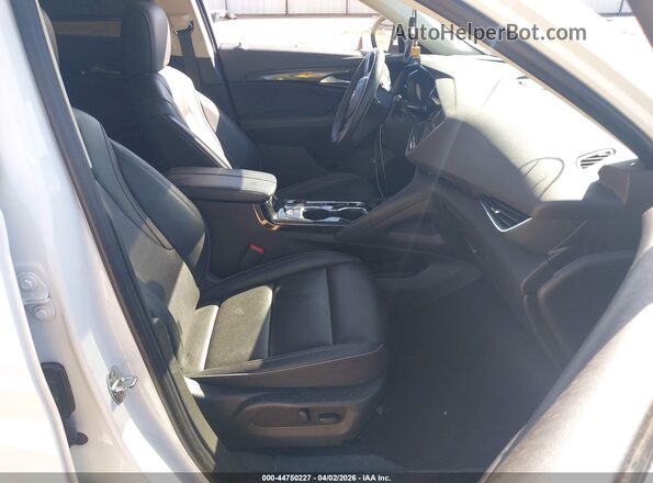 LRBFZNR47PD084371 2023 BUICK ENVISION White Вид салону спереду