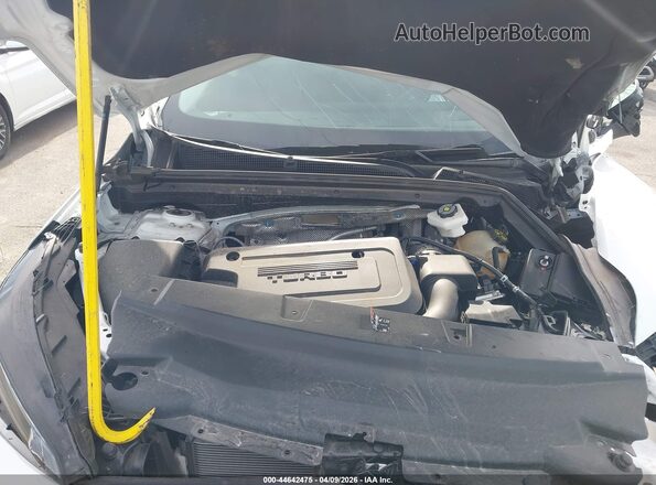 LRBFZPE49RD073330 2024 BUICK ENVISION White Вид ззаду