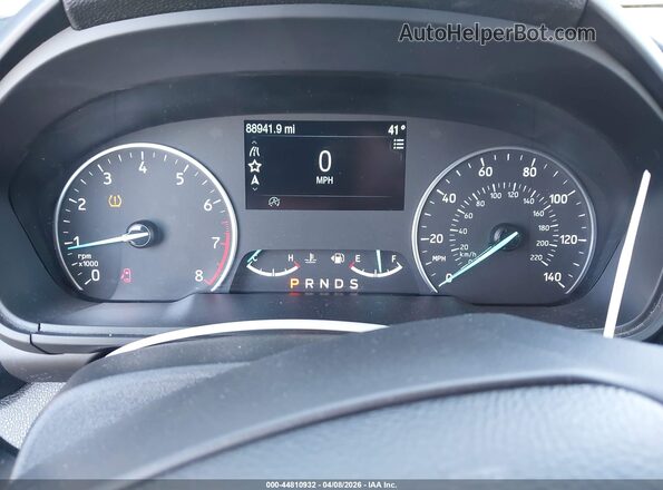 MAJ6P1UL2JC226529 2018 FORD ECOSPORT Red Вид задніх сидінь