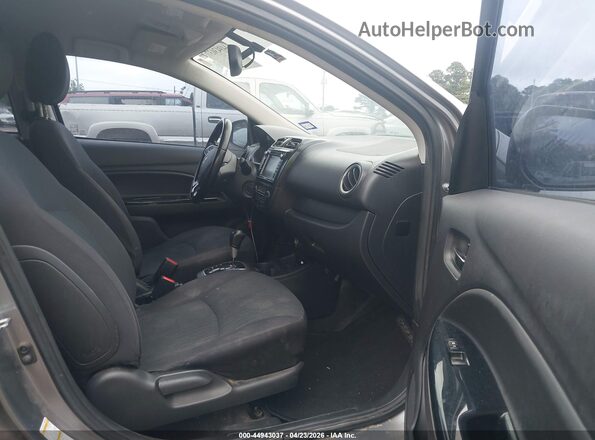 ML32F4FJ6HH004861 2017 MITSUBISHI MIRAGE G4 Silver Widok wnętrza z przodu