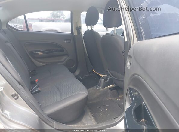 ML32F4FJ6HH004861 2017 MITSUBISHI MIRAGE G4 Silver Widok naklejki z numerem VIN