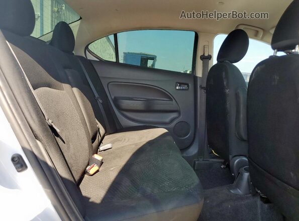 ML32FVFJ4PHF02158 2023 MITSUBISHI MIRAGE White Вид задніх сидінь