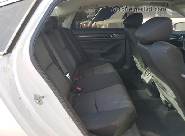 NJ1481E 2020 HONDA ACCORD Белый Вид задних сидений
