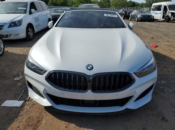 NJ2425E 2021 BMW M8 White Front view