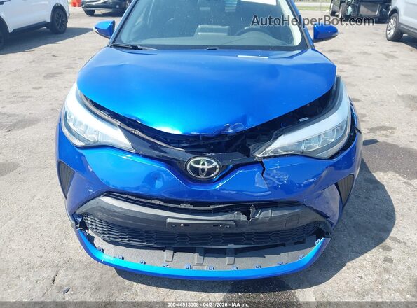 NMTKHMBX7LR108523 2020 TOYOTA LE Blue 