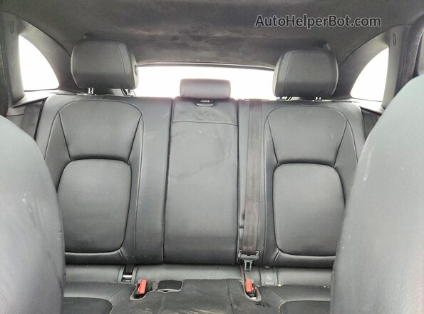 SADCJ2FX0KA366701 2019 JAGUAR F-PACE White უკანა სავარძლების ხედი