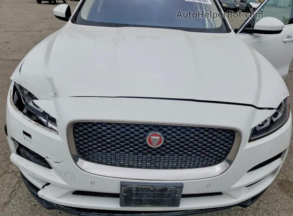 SADCJ2FX1KA396869 2019 JAGUAR F-PACE White 