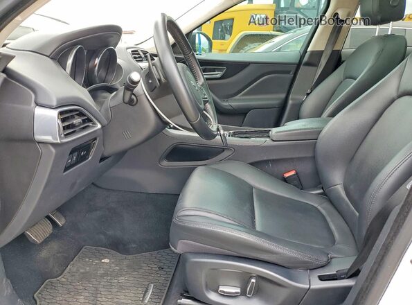 SADCJ2FX1KA616558 2019 JAGUAR F-PACE White Սալոնի դիմացի տեսք