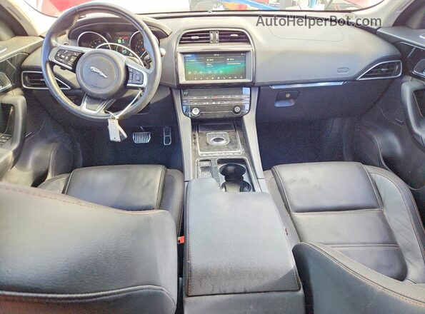 SADCK2GX8KA390420 2019 JAGUAR F-PACE Красный 