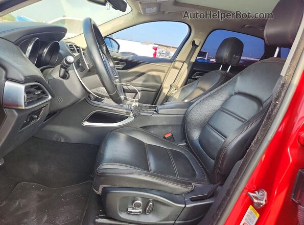 SADCK2GX8KA390420 2019 JAGUAR F-PACE Красный 