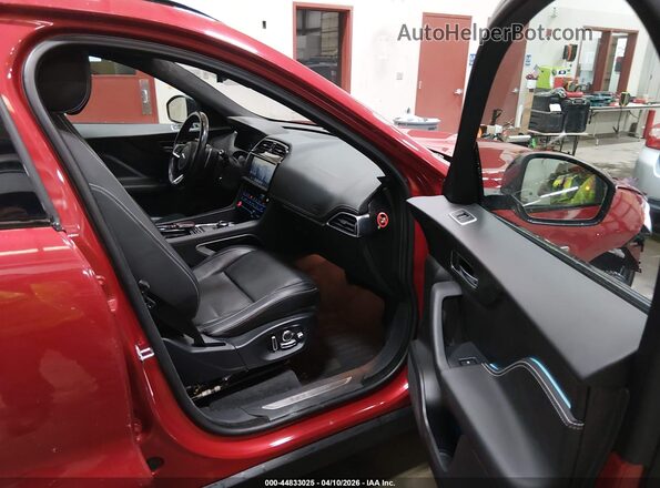 SADCL2GX4KA353538 2019 JAGUAR F-PACE Red Front interior view