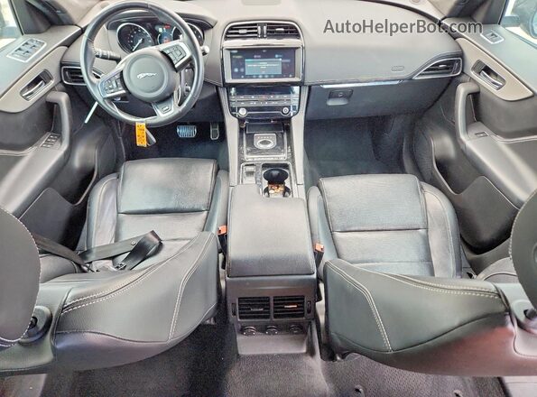 SADCM2FV6LA640040 2020 JAGUAR F-PACE Black Dashboard view