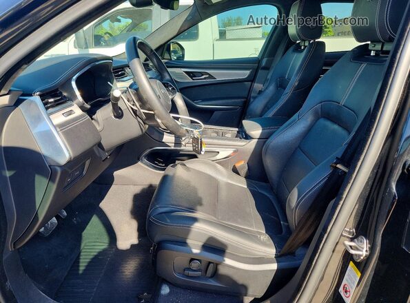SADCT2EX8RA724083 2024 JAGUAR F-PACE Black Вид салону спереду