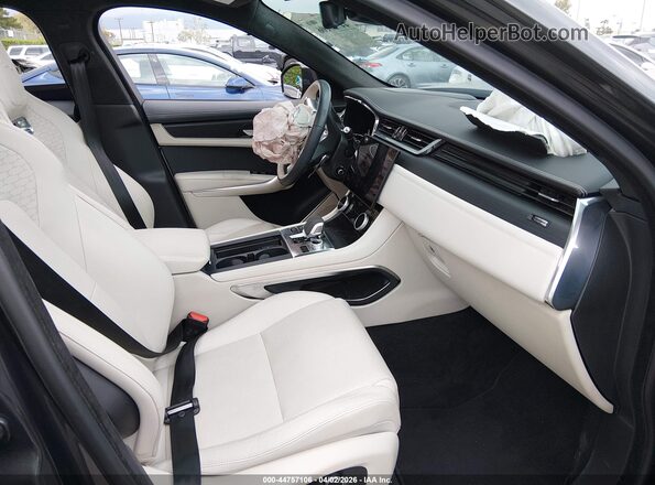 SADCT2FU3RA720835 2024 JAGUAR F-PACE Gray Widok wnętrza z przodu
