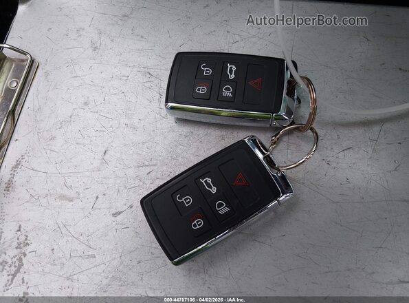 SADCT2FU3RA720835 2024 JAGUAR F-PACE Gray Widok deski rozdzielczej