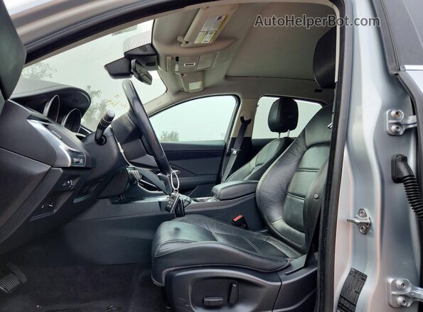 SADFJ2FX7J1Z09571 2018 JAGUAR E-PACE Silver Vista interior delantera