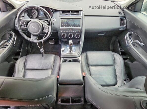 SADFJ2FX7J1Z09571 2018 JAGUAR E-PACE Silver Vista del salpicadero