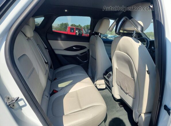 SADFP2FX2L1Z88813 2020 JAGUAR E-PACE White Widok wnętrza z tyłu