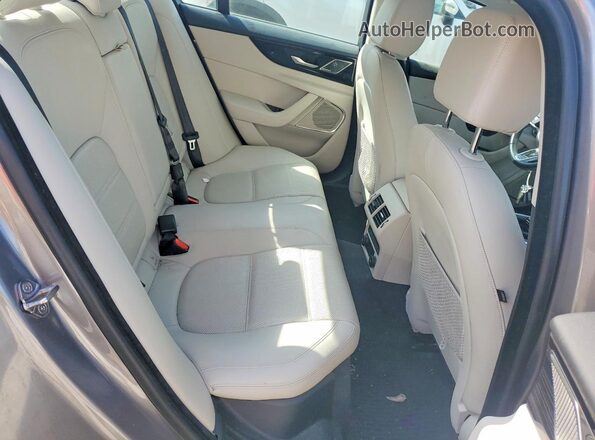 SAJAE4FX6LCP56101 2020 JAGUAR XF Gray Widok tylnych siedzeń